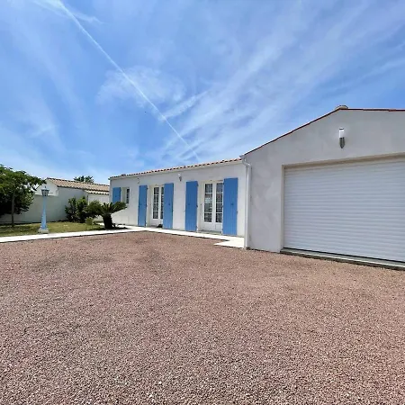 Holiday home Maison 4 Pieces Pres De La Avec Jardin Et Terrasse - 7 Couchages, - Fr-1-246a-213 Saint-Denis-d'Oleron