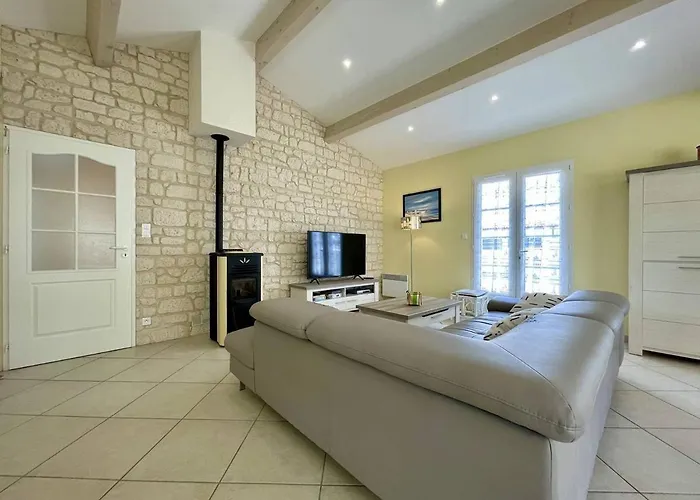 Maison 4 Pieces Pres De La Avec Jardin, - Fr-1-246a-213 度假居 *