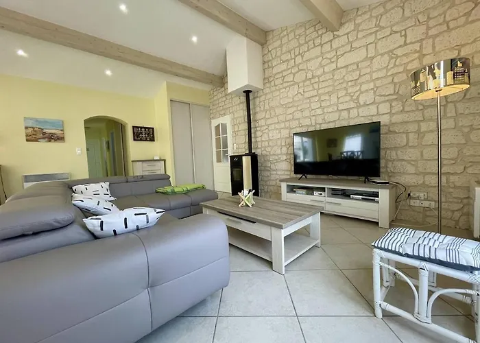 Maison 4 Pieces Pres De La Avec Jardin, - Fr-1-246a-213 * Saint-Denis-dʼOléron